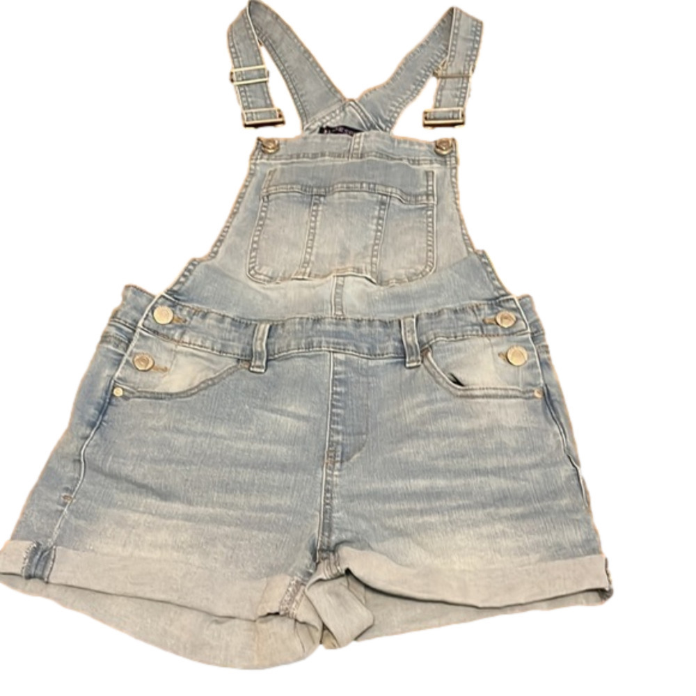 blue Spice overall shorts, size 5, belt loops, in good condition